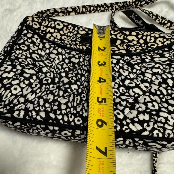 Vera Bradley Black & White Leopard Print Crossbody Shoulder Adjustable Neutral - Picture 3 of 13
